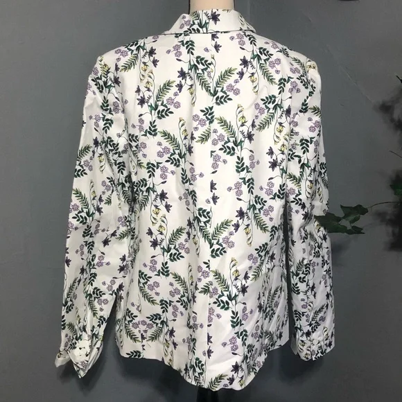 LIZ CLAIBORNE | WHITE FLORAL | ONE BUTTON JACKET | BRAND NEW WITH TAGS - Picture 5 of 7